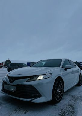  Toyota Camry 2020 , 4300000 , 