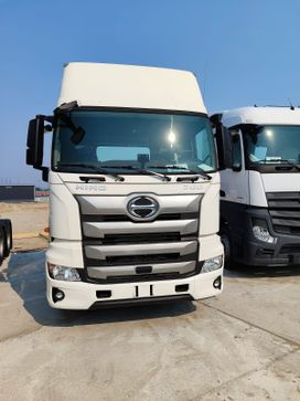   Hino 700 2022 , 10500000 , 
