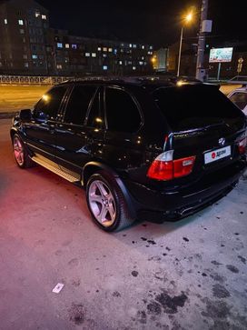 SUV   BMW X5 2001 , 900000 , 