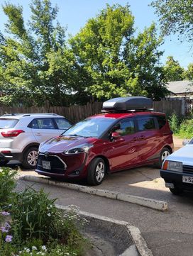    Toyota Sienta 2020 , 1700000 , 