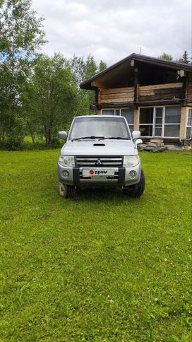  3  Mitsubishi Pajero Mini 2009 , 550000 , 