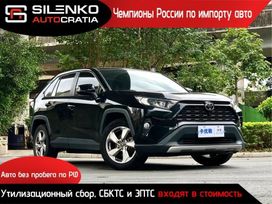 SUV   Toyota RAV4 2022 , 1670000 , 