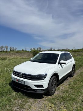 SUV   Volkswagen Tiguan 2018 , 2750000 , 