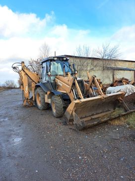 - Case 580 LSP 1999 , 2349000 , 