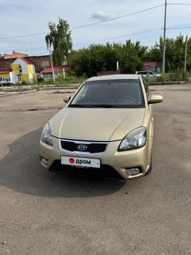  Kia Rio 2011 , 520000 , 