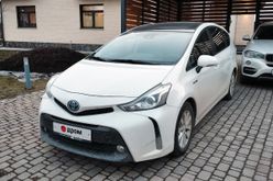 - Prius Plus, 2018