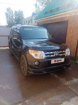 SUV   Mitsubishi Pajero 2012 , 1895000 , 