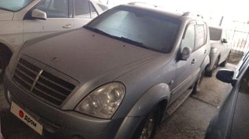 SUV   SsangYong Rexton 2010 , 830000 , 