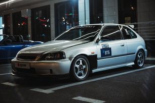  3  Honda Civic 2000 , 925000 , 