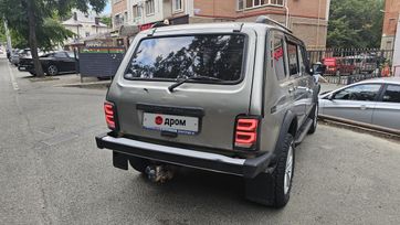 SUV    4x4 2131  2009 , 420000 , 