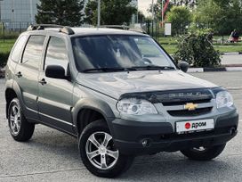 SUV   Chevrolet Niva 2012 , 565000 , 