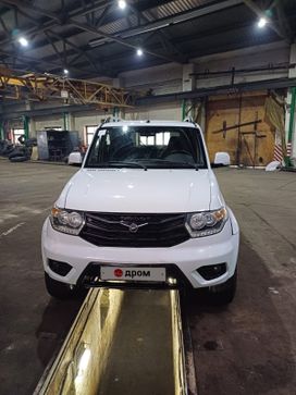 SUV     2015 , 1500000 , 