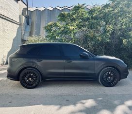 SUV   Porsche Cayenne 2019 , 7800000 , 