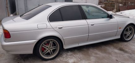  BMW 5-Series 2003 , 620000 , 