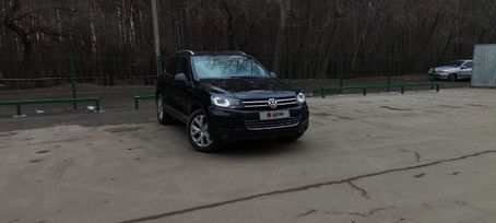 SUV   Volkswagen Touareg 2013 , 1900000 , 