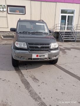 SUV     2006 , 480000 , 