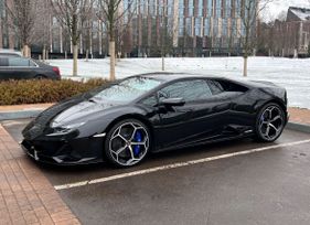 Купе Lamborghini Huracan 2019 года, 30800000 рублей, Москва