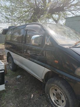    Mitsubishi Delica 1987 , 450000 , 