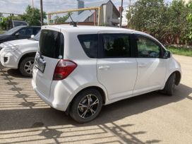  Toyota Ractis 2006 , 590000 , 