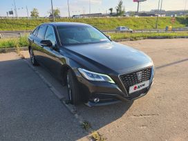  Toyota Crown 2018 , 3400000 , 