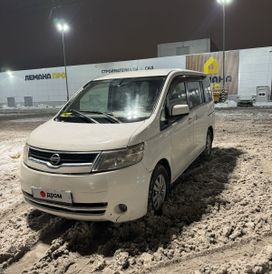    Nissan Serena 2007 , 1300000 , 