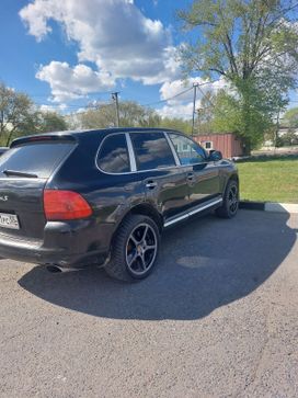 SUV   Porsche Cayenne 2004 , 550000 , 
