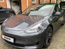  Tesla Model 3 2021 , 3300000 , 