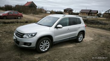 SUV   Volkswagen Tiguan 2013 , 1290000 , 