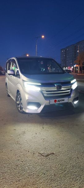    Honda Stepwgn 2019 , 2380000 , 
