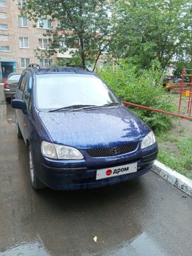    Toyota Corolla Spacio 1999 , 450000 , 