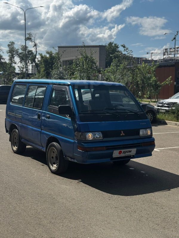    Mitsubishi L300 1996 , 235000 , 