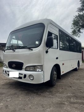   Hyundai County 2011 , 1100000 , 