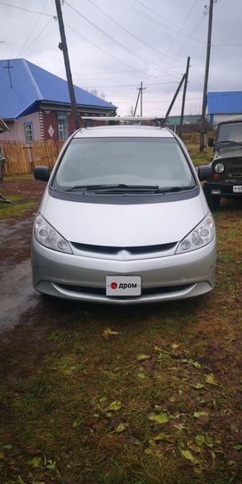 Минивэн или однообъемник Toyota Estima 2002 года, 1000000 рублей, Новосибирск