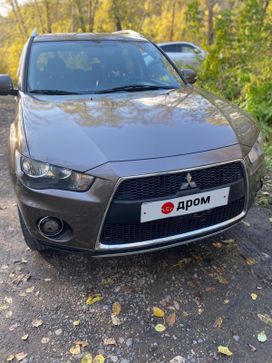 SUV   Mitsubishi Outlander 2010 , 1400000 , 