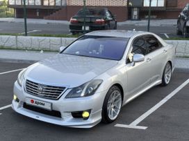  Toyota Crown 2010 , 1750000 , 