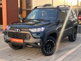 SUV      2023 , 1220000 , 