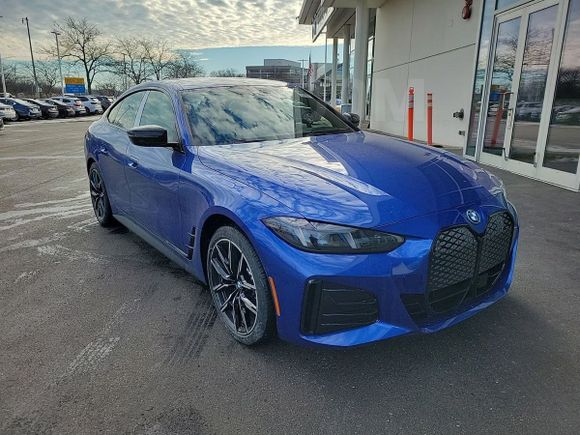  BMW i4 2025 , 11104000 , 