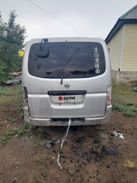    Nissan Caravan 2002 , 150000 , 