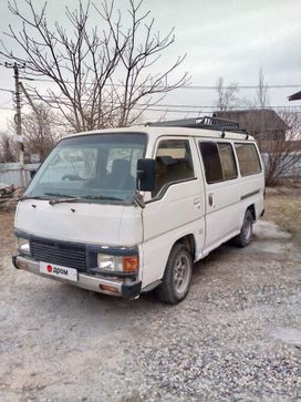    Nissan Homy 1991 , 320000 , 