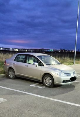  Nissan Tiida Latio 2004 , 499999 , 