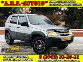 SUV   Chevrolet Niva 2011 , 587000 , 