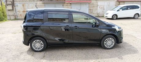    Toyota Sienta 2015 , 1220000 , 