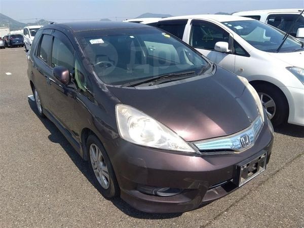  Honda Fit Shuttle 2011 , 775000 , 