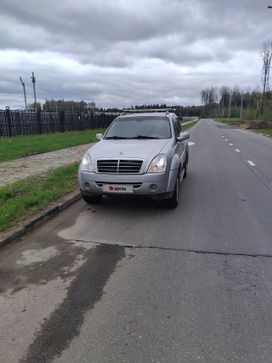 SUV   SsangYong Rexton 2008 , 700000 , 