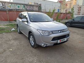 SUV   Mitsubishi Outlander 2012 , 1350000 , 
