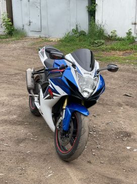   Suzuki GSX-R 750 2012 , 490000 , 