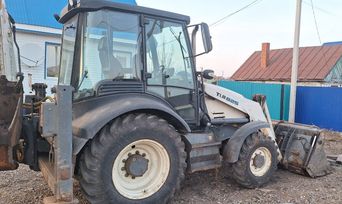 - RM-Terex TLB 825 2017 , 4850000 , 
