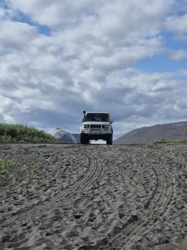 SUV   Toyota Land Cruiser Prado 1993 , 2200000 , -