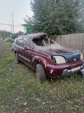 SUV   Nissan X-Trail 2001 , 200000 , 