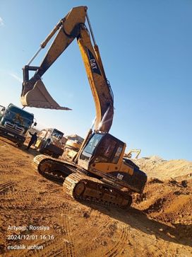   Caterpillar 325C L 2006 , 5100000 , 